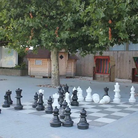 Sonnengarten 19 アパート